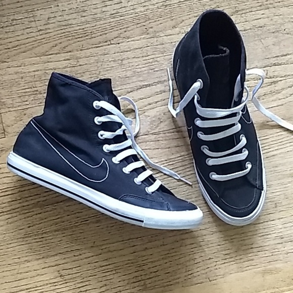 nike canvas shoes high tops